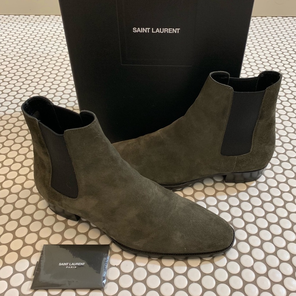 Saint Laurent Wyatt Chelsea Boot in Gray Suede